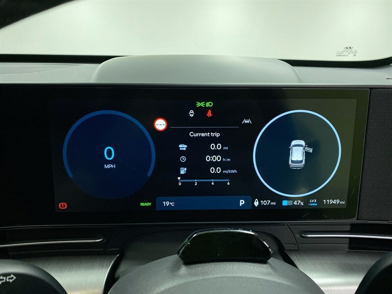 Hyundai Kona Advance Orange #11