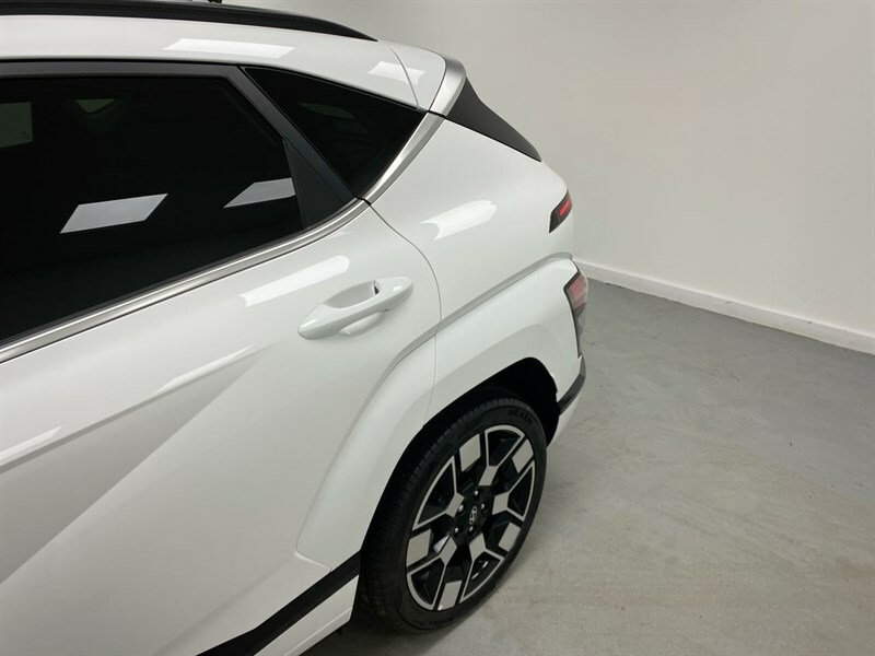 Hyundai Kona 160Kw Ultimate 65Kwh White #3