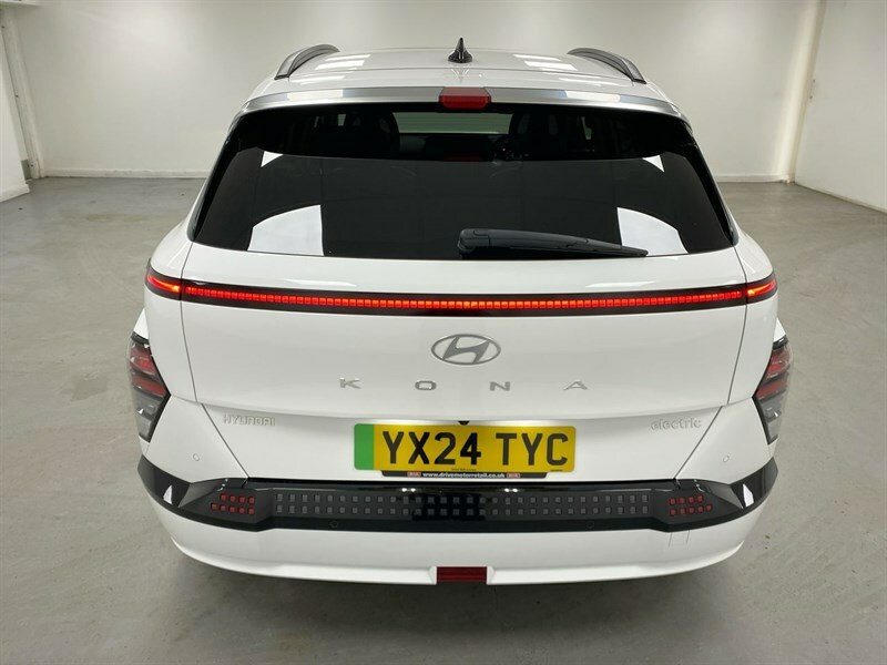 Hyundai Kona Advance Orange #7
