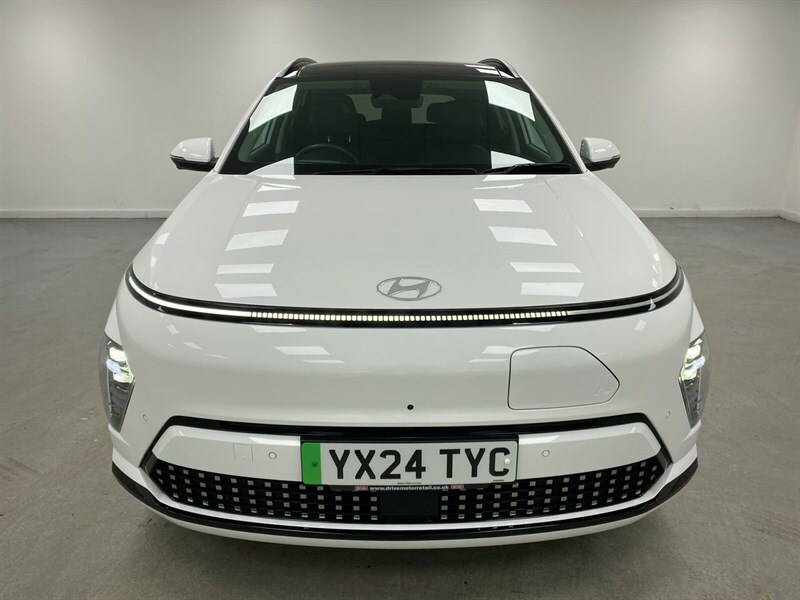 Hyundai Kona 160Kw Ultimate 65Kwh White #6
