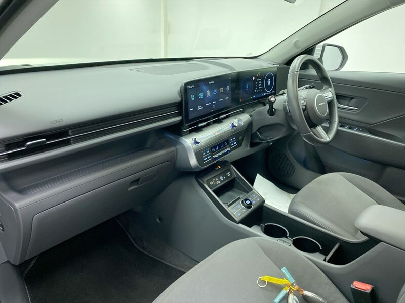 Hyundai Kona 160Kw Ultimate 65Kwh White #2