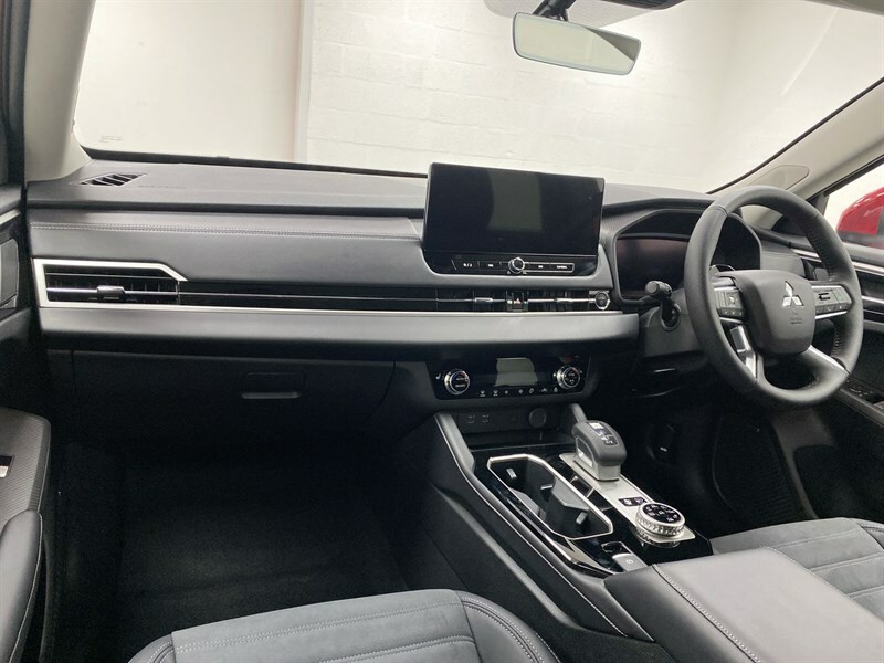 Mitsubishi Outlander 2.4 Phev Nativa #2