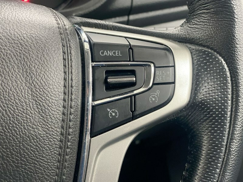Mitsubishi L200 Double Cab Di-d 150 Silver #39