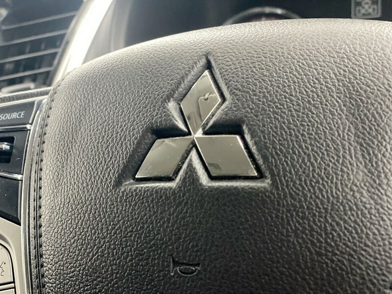 Mitsubishi L200 Double Cab Di-d 150 Silver #42