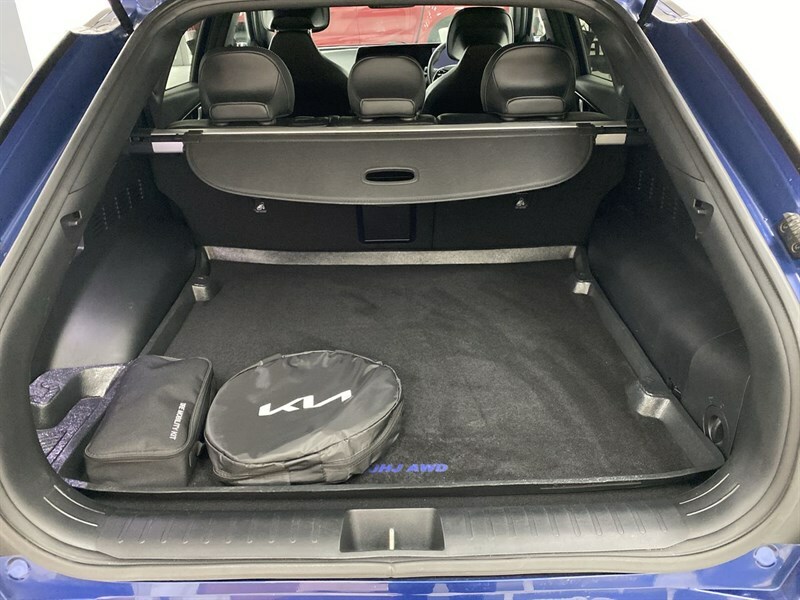 Kia EV6 77.4Kwh Air Red #60