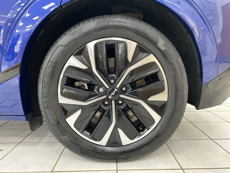 Kia EV6 77.4Kwh Air Red #19