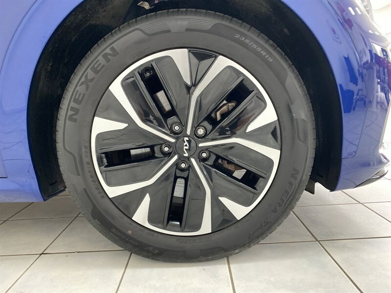 Kia EV6 77.4Kwh Air Red #15