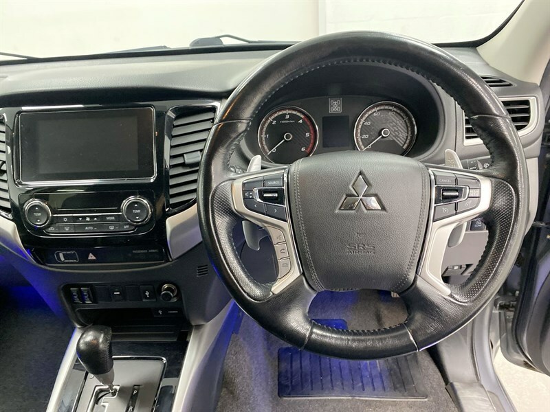 Mitsubishi L200 Di-d Dc Warrior Silver #36