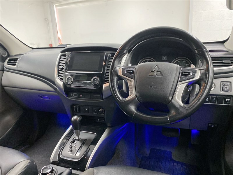 Mitsubishi L200 Di-d Dc Warrior Silver #32