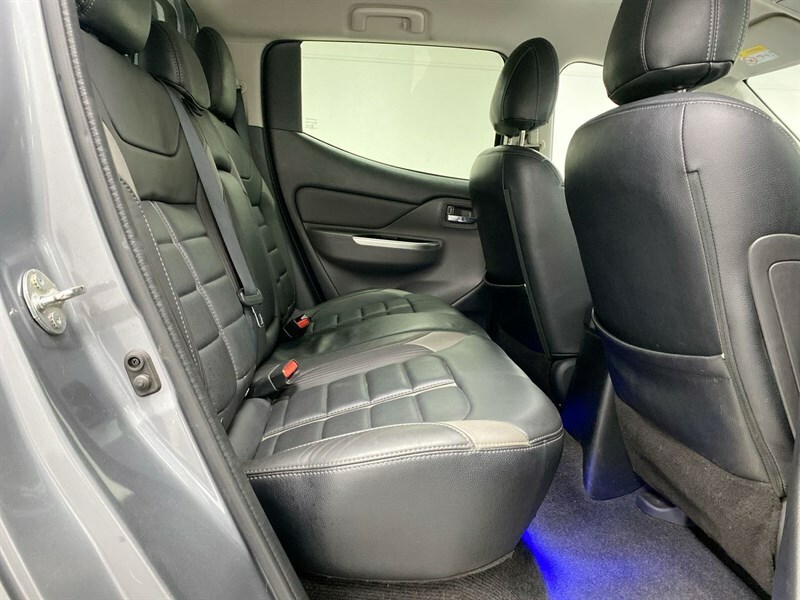 Mitsubishi L200 Di-d Dc Warrior Silver #56