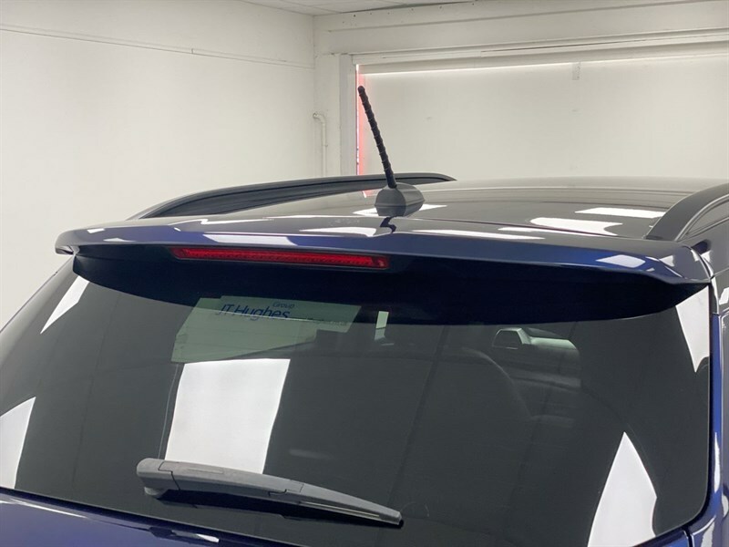SsangYong Tivoli Hatchback Black #17