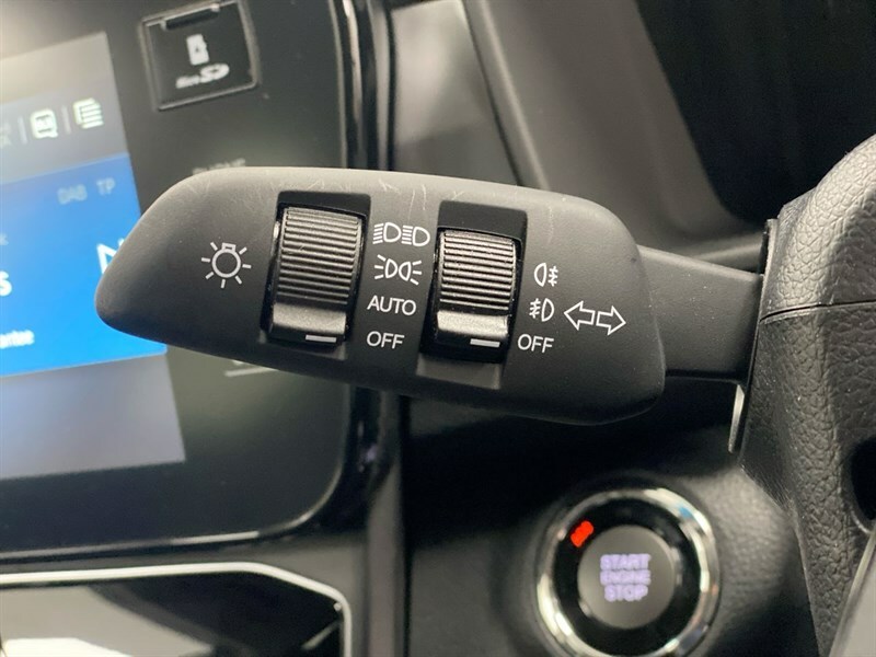 SsangYong Tivoli Hatchback Black #31