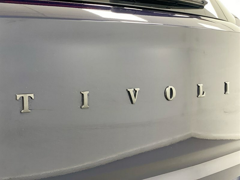 SsangYong Tivoli Hatchback Black #21