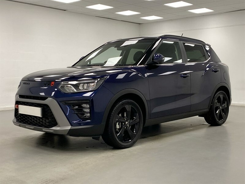 SsangYong Tivoli Hatchback Black #11