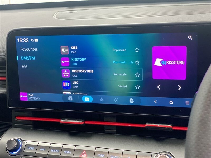 Hyundai Kona Advance White #73