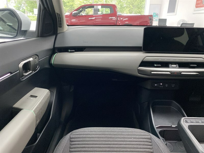 Kia EV4 150Kw Air 81Kwh White #2
