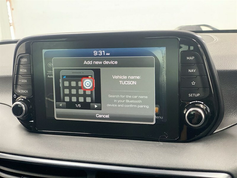 Hyundai Tucson  Grey #76