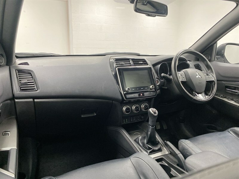 Mitsubishi ASX 2.0 Exceed Silver #2