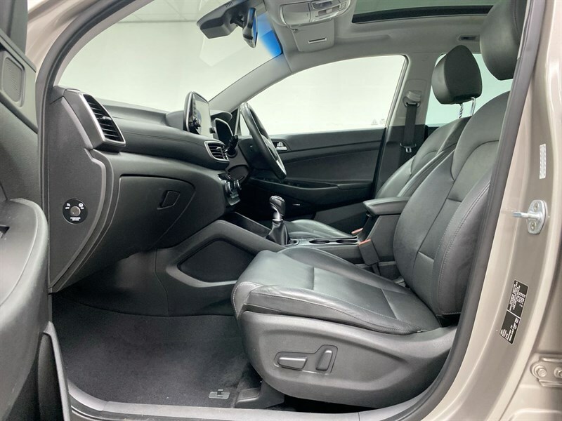 Hyundai Tucson Se Nav Black #86