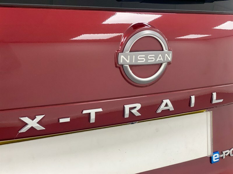 Nissan X-Trail E-4orce Tekna Plus Grey #40