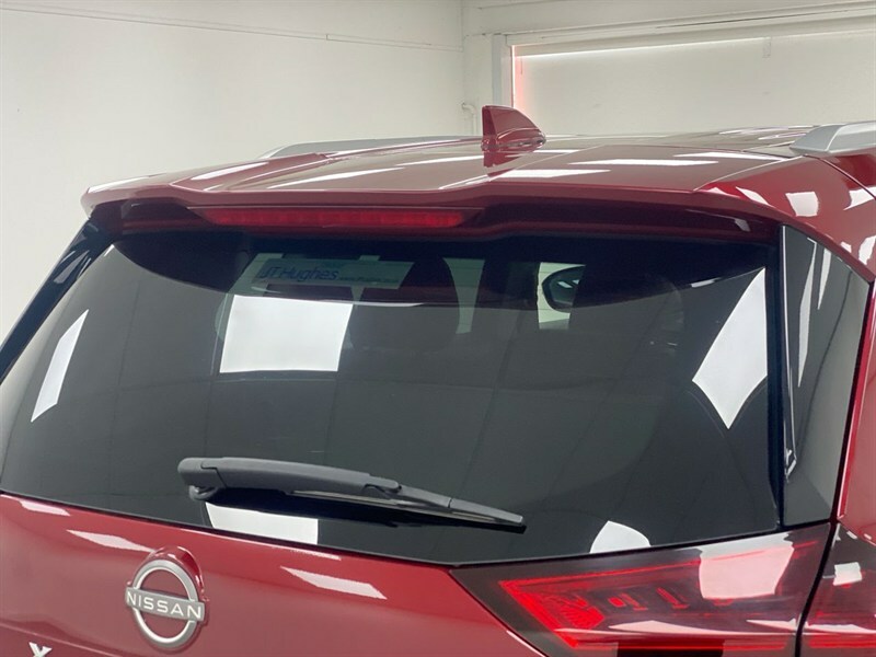 Nissan X-Trail E-4orce Tekna Plus Grey #32