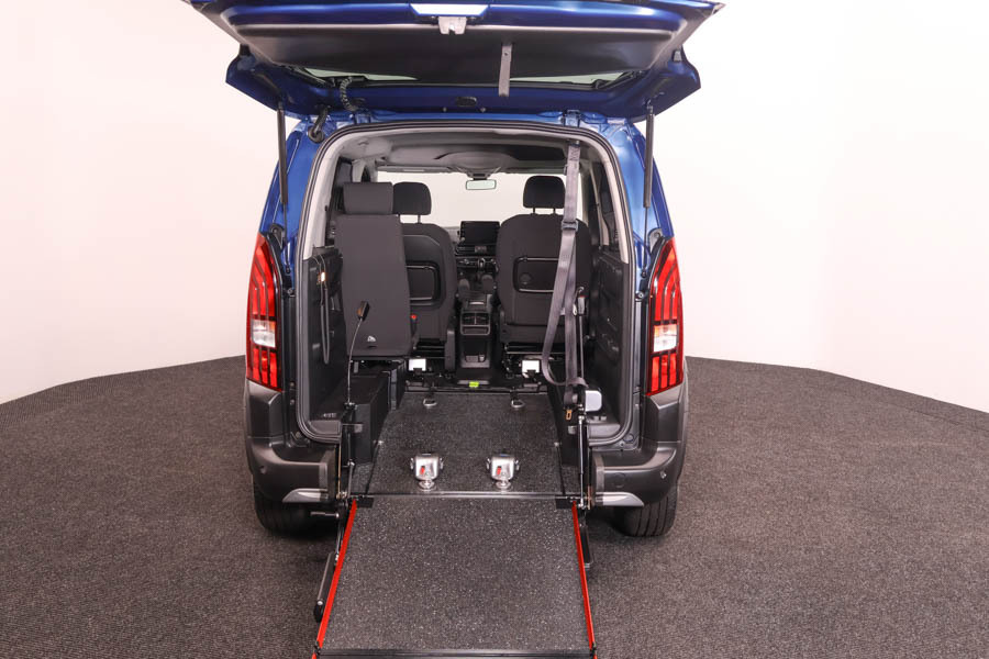 Peugeot Rifter 1.5 Hdi Allure Premium Blue #6