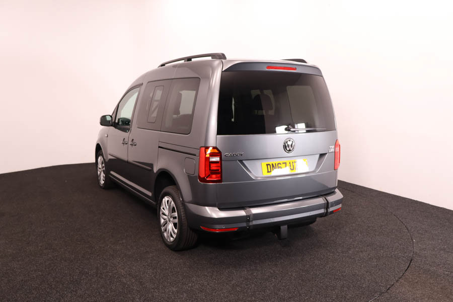 Volkswagen Caddy Life 1.4 Tsi Life Up Front Grey #5