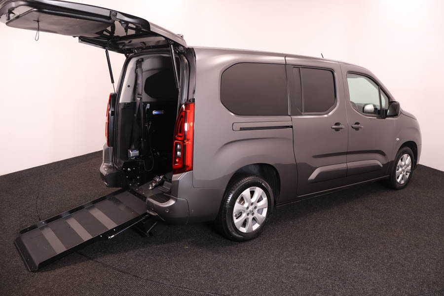 Vauxhall Combo Lwb 1.2 Se Grey #2