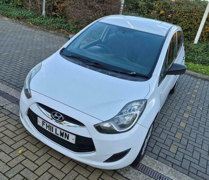 Hyundai Ix20 1.4 Classic Euro 5 FH11LWN White #4