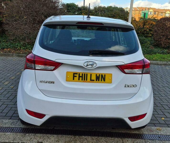 Hyundai Ix20 1.4 Classic Euro 5 FH11LWN White #5