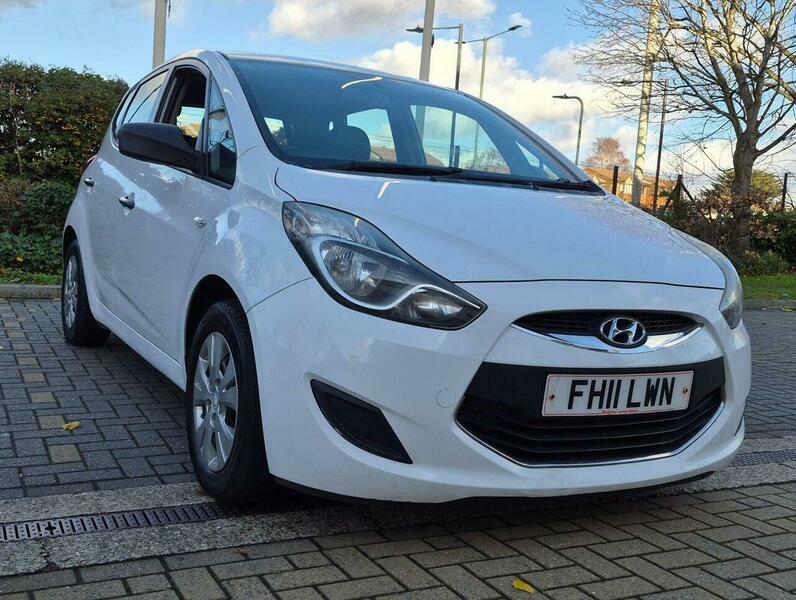Hyundai Ix20 1.4 Classic Euro 5 FH11LWN White #2
