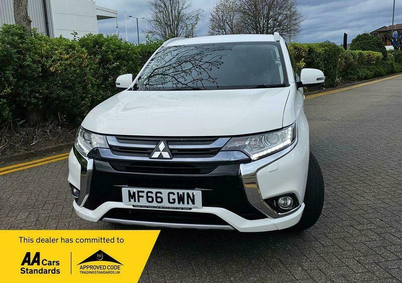 Mitsubishi Outlander 2.0H 12Kwh Gx3h Cvt White