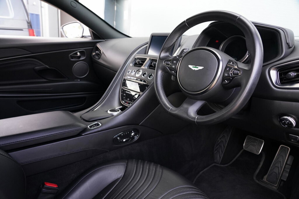 Aston Martin DB11 4.0 V8 Euro 6 Ss White #2