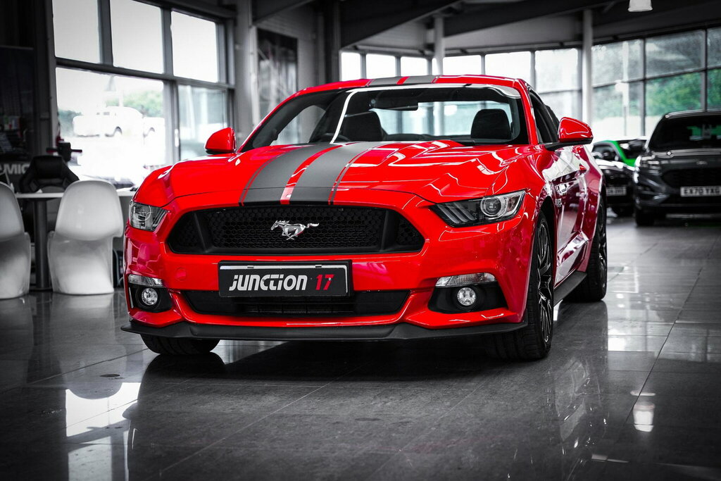 Ford Mustang 5.0 Gt 410 Bhp Red #8