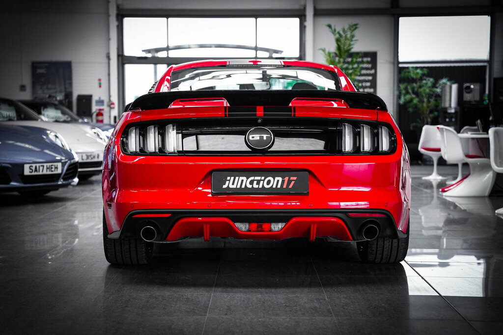 Ford Mustang 5.0 Gt 410 Bhp Red #10