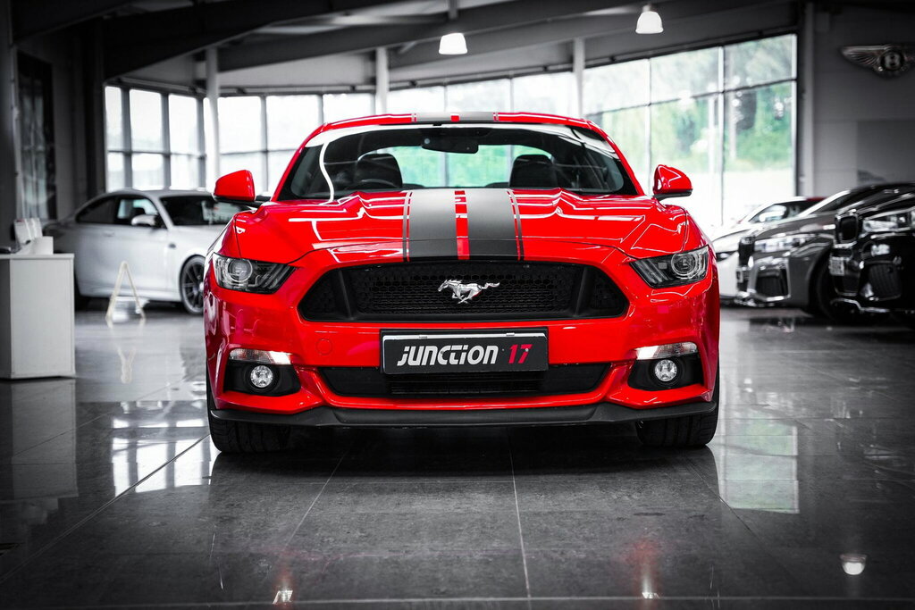 Ford Mustang 5.0 Gt 410 Bhp Red #7