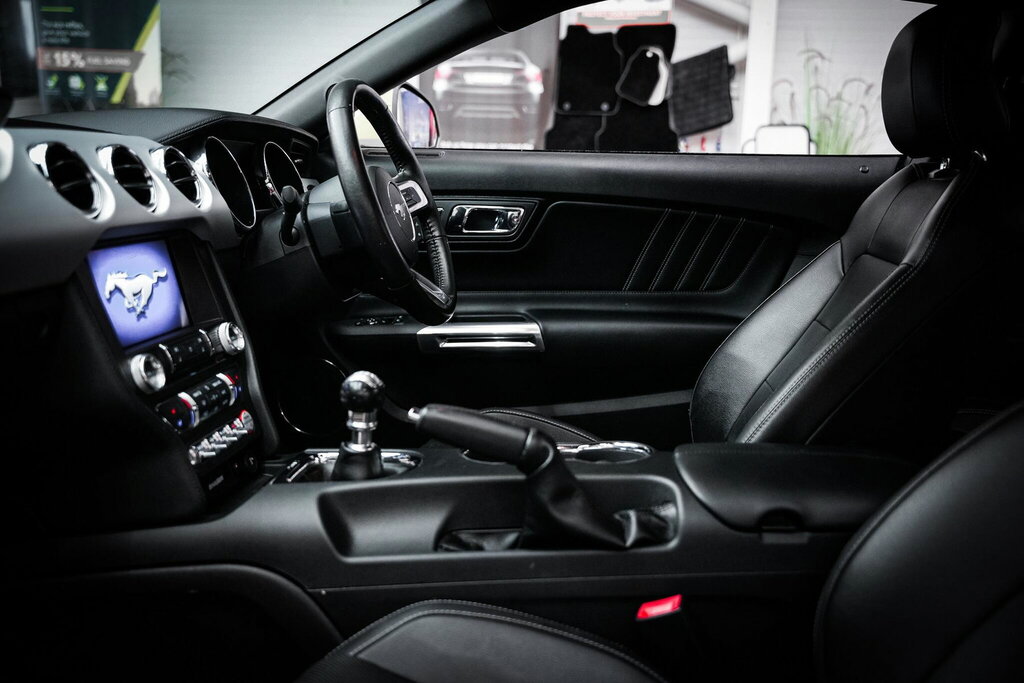 Ford Mustang 2.3T Ecoboost Fastback Euro 6  #2