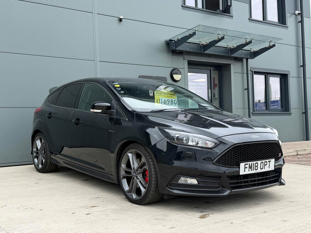 Ford Focus 2.0T Ecoboost St-3 Euro 6 Ss Black #4