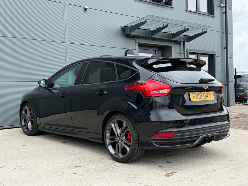 Ford Focus 2.0T Ecoboost St-3 Euro 6 Ss Black #3