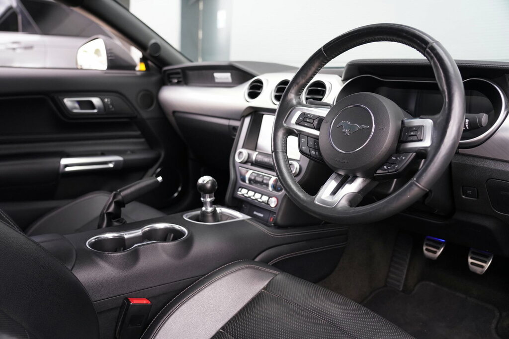 Ford Mustang 2.3T Ecoboost Fastback Euro 6 #2