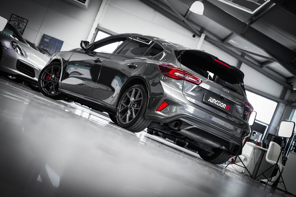 Ford Focus 2.3T Ecoboost St Euro 6 Ss  #5