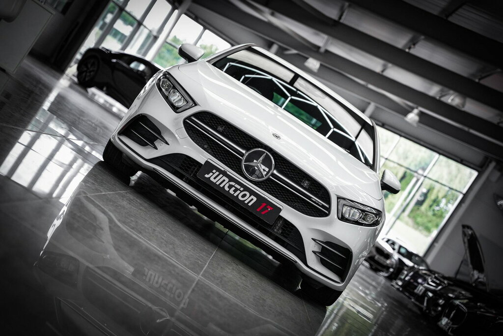 Mercedes-Benz A Class 2.0 A35 Amg Premium Spds Dct 4Matic Euro 6 Ss KR51STR White #3