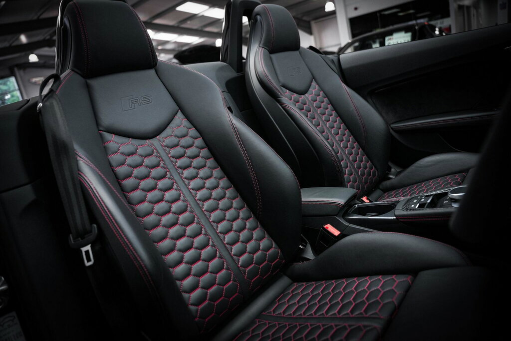 Audi TT RS Ttrs Iconic Ed Tfsi Quattro Sa Grey #16