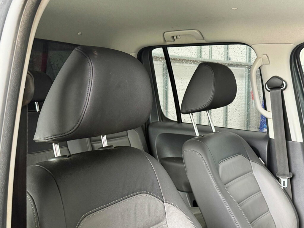 Volkswagen Amarok 2019 3.0 Dc V6 Tdi Highline 4Motion 255 Bhp Red #8