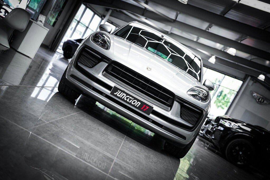 Porsche Macan 2.9T V6 S Pdk 4Wd Euro 6 Ss BT22UKX #3
