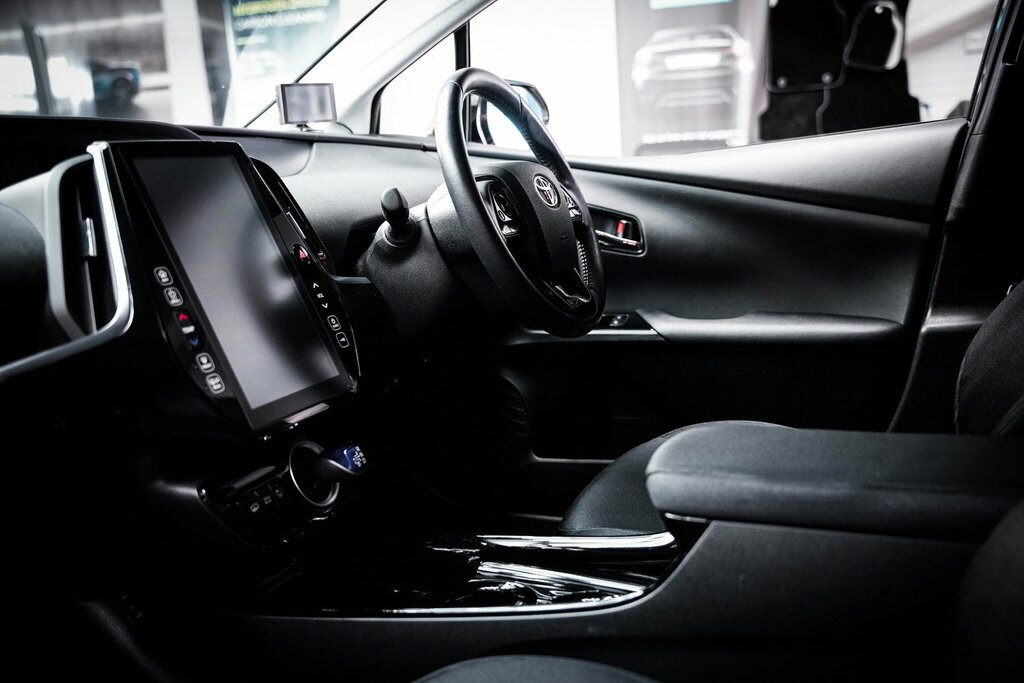 Toyota Prius 1.5 Cvt KX68HSN #2