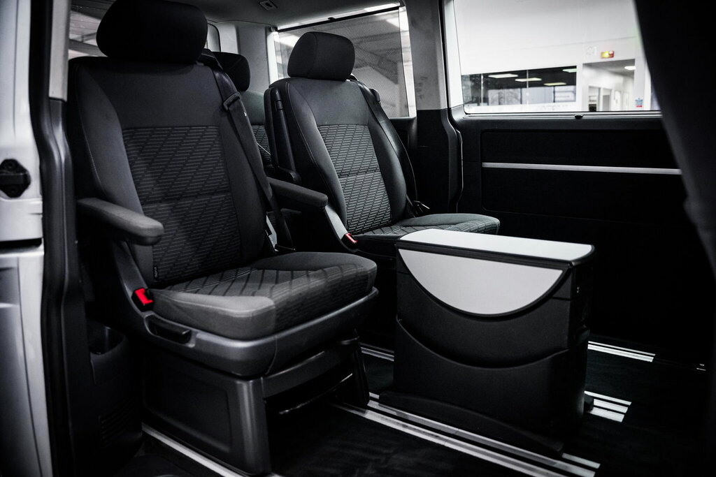 Volkswagen Caravelle Executive Tdi Bluemotion Technology Purple #15