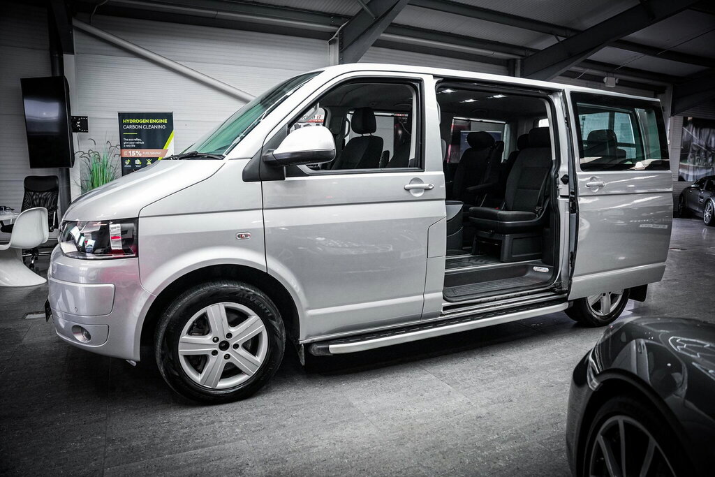 Volkswagen Caravelle Executive Tdi Bluemotion Technology Purple #28