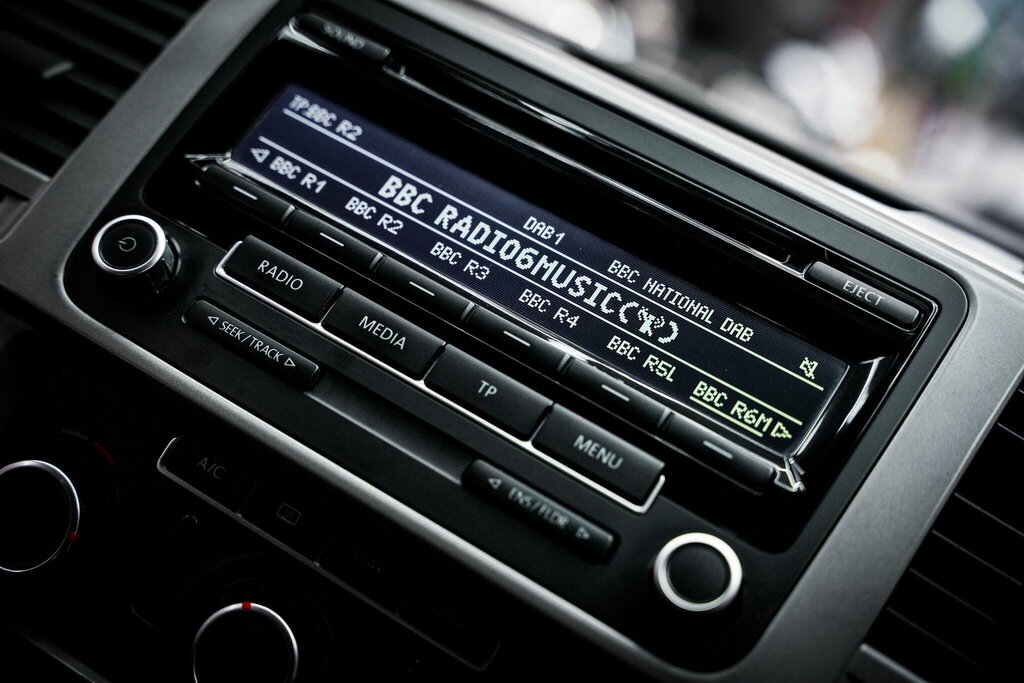 Volkswagen Caravelle Executive Tdi Bluemotion Technology Purple #30