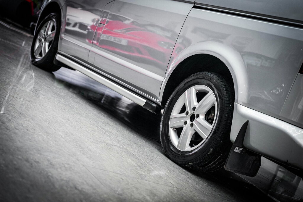 Volkswagen Caravelle Executive Tdi Bluemotion Technology Purple #21